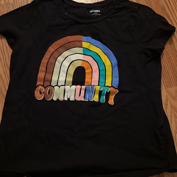 Old Navy Bundle of 5: (2) NWT and (3) like new  | Large (10-12) - Picture 9 of 9